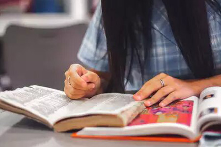 CAT Exam: 8 Strategies to Solve Reading Comprehension Effectively and Easily