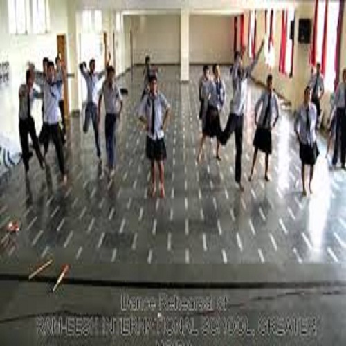 main-img